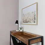 Songbird - Cozy & Centrally Located *
