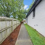 Songbird Bungalow - Cozy & Centrally Located