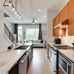 3bd -rooftop Escape- Steps From The Gulch Fun