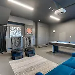 Encore Escape Near Opry With Rooftop Sleep 8