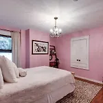 Holiday home Historic Pet-friendly Near Broadway W Fire Pit Nashville