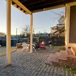 Holiday home Historic Pet-friendly Near Broadway W Fire Pit Nashville