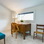 Rooftop, Walk To Restaurants, Printers Alley, Downtown *