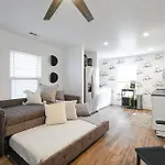 Holiday home Location Matters - Parking - Entertainment Nashville