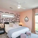 Summer End Sale Prime Location Holiday home Nashville