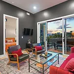 Unwind In Opulence 4br 4ba Near Broadway Holiday home *