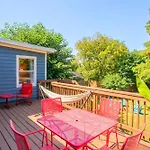 Bright Bungalow In Hip East Nashville Walk To 5 Points - Only 2 Miles To Downtown