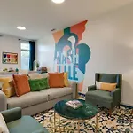 New Design-2 Miles To Broadway Apartment *