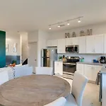 New Design-2 Miles To Broadway Apartment Nashville