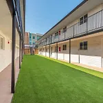 Nashville Vibes- Stay, Play, And Relax Unit 5B Apts