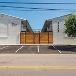 Apartment Vibes- Stay, Play, And Relax Unit 5b Apts Nashville