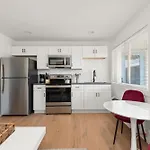 Vibes- Stay, Play, And Relax Unit 5b Apts Nashville