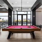 Apartment Upscale Music Row Corner Unit With Patio Rooftop With View And Gym Nashville