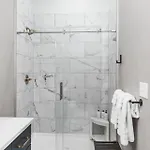 Upscale Music Row Corner Unit With Patio Rooftop With View And Gym Apartment