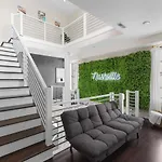 Holiday home Modern With Rooftop Deck Walk To Coffee Restaurants Brewery *