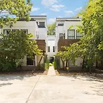 Holiday home Modern With Rooftop Deck Walk To Coffee Restaurants Brewery Nashville