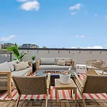 The Hadden House - Rooftop Lounge With Firepit Holiday home