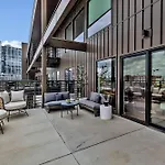 - 635 7th Ave S Unit 610 Holiday home Nashville