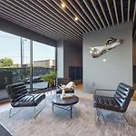 - 635 7th Ave S Unit 610 *