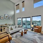 - 635 7th Ave S Unit 610 Holiday home *