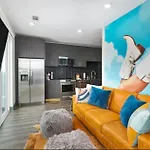Muse- Morgan Wallen Speakeasy And Giant Balcony Holiday home *