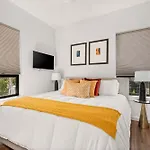 Apartment The Crescendo - On Music Row