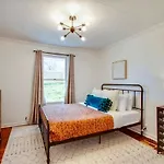 Cozy 3Br Home Fenced Backyard 10 Mins To Broadway