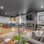 Holiday home Lux East Nash-awesome Location- 30 Days