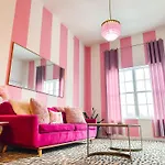 Dolly\'S Delight - Boutique Bliss Mins From Broadway