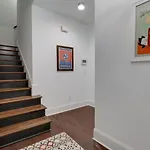 Holiday home Elegant Townhouse Near Broadway Nashville