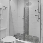 Holiday home Elegant Townhouse Near Broadway *