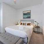 Minutes To Broadway Unwind In Style Holiday home Nashville