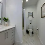 Holiday home Stunning West End Walkable Area