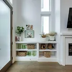 Stunning West End Walkable Area Holiday home