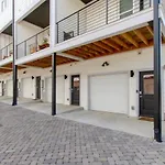 Urban Living- Rooftop Hangout- Hillsboro Village