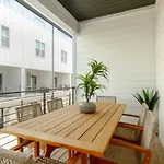 Urban Living- Rooftop Hangout- Hillsboro Village Holiday home