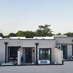 East Nash Superstar- Skyline Views Terrace- Mural