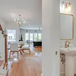 Holiday home Howdy House New And Trendy With Rooftop Deck Nashville