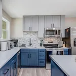 Adorable, Cozy, Private 1bed1bath, Fenced Yard, Sunroom, Deck *
