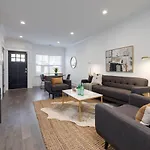 Beautiful Townhomes 2 Units With Outdoor Patios * Nashville