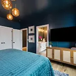 Nations Elegance Rooftop And Private Patio Holiday home