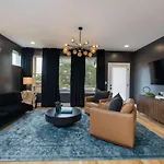 Nations Elegance Rooftop And Private Patio * Nashville