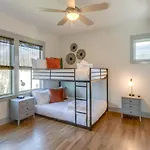 Cleveland Park Charmer- Full Kitchen- Private Yard *
