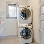 Cleveland Park Charmer- Full Kitchen- Private Yard *