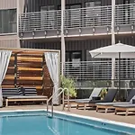 Skyline Glory - With Pool In Downtown Holiday home *