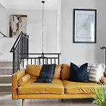 The Bluestem - Stylish Design, Rooftop With Firepit! * Nashville