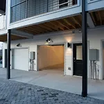 Luxe Hillsboro Village Homes For 24 With 4 Patios, Rooftops And Garage Parking, Gourmet Kitchens And Smart Tvs, Walk To Vanderbilt, Pancake Pantry And Fido, 24hr Hospitality, 10 Min To Broadway And The Parthenon Nashville