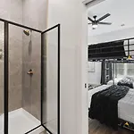 24k Escape - Rooftop Oasis, 3 Miles To Broadway! * Nashville