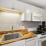 Holiday home Family Friends And Free Parking Close To Downtown