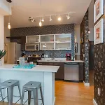 Holiday home Artsy Retreat 30day Min W Wifi Ac Parking Tv Furnished Rooftop 3455 Nashville
